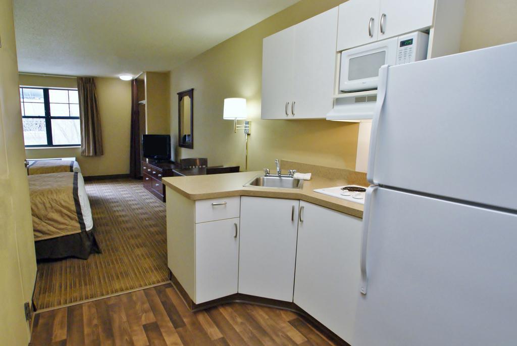 Extended Stay America Suites - Los Angeles - Torrance Harborgate Way Carson Exterior foto