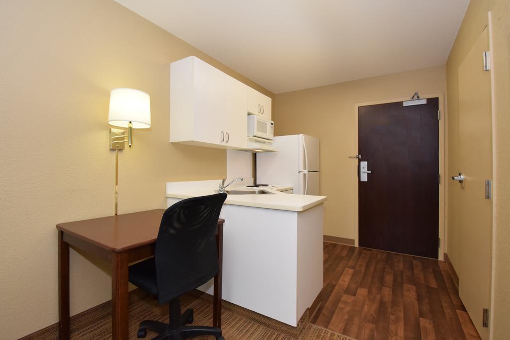 Extended Stay America Suites - Los Angeles - Torrance Harborgate Way Carson Exterior foto